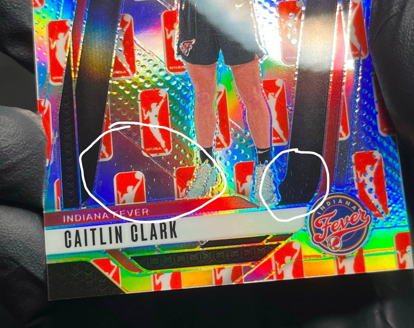 White surface marks/dots on 2024 Caitlin Clark Prizm WNBA Logo #145 PSA Grading
