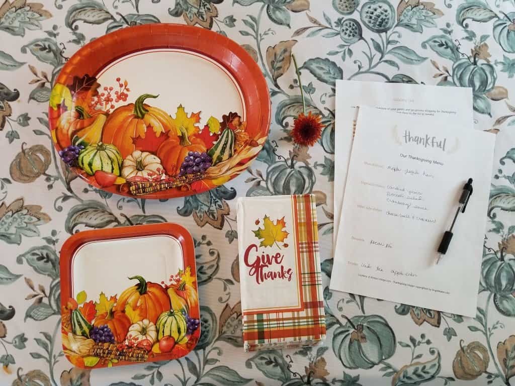 Free Printable Menu & Grocery List for Thanksgiving | Kristy's Cottage blog Free Printable Menu & Grocery List for Thanksgiving | Kristy's Cottage blog