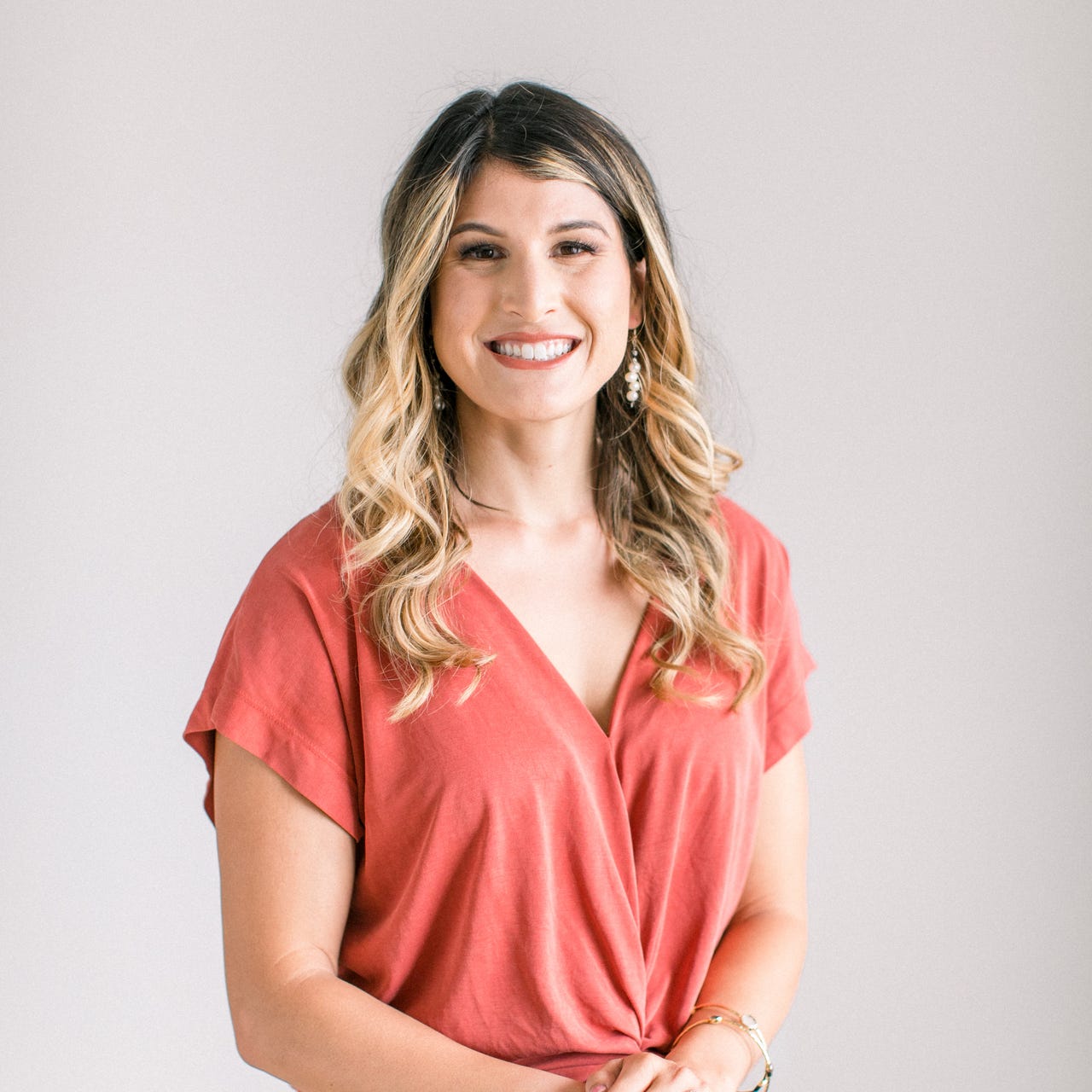 Nicole Arzt's Substack logo