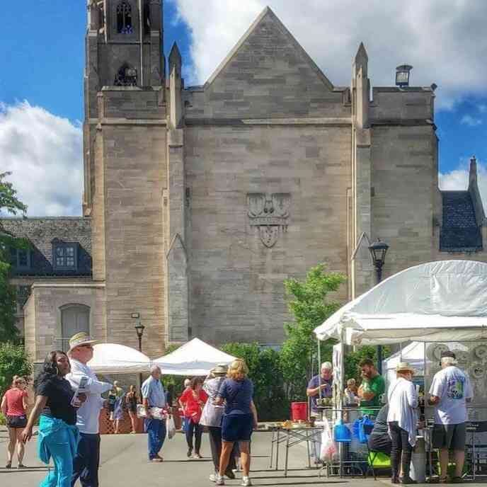 Clothesline Arts Festival