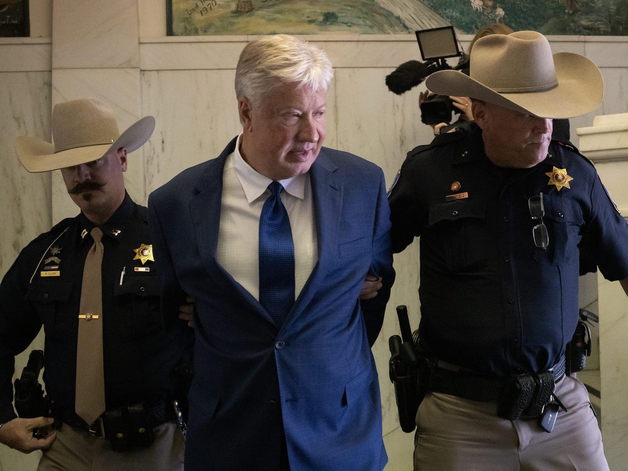 Former Trump spiritual advisor, megachurch pastor pleads guilty to child  sex abuse - syracuse.com