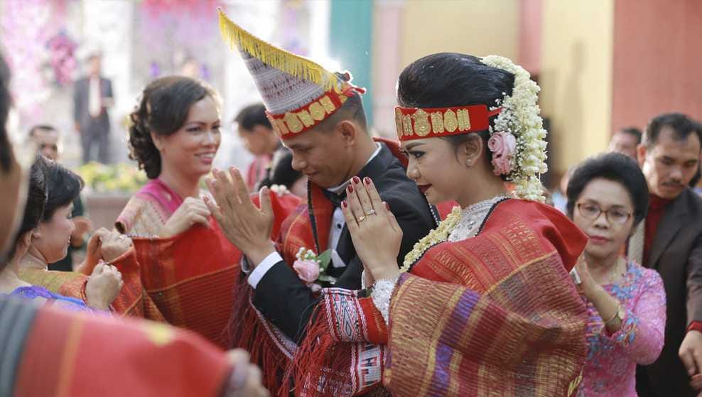 Image result for gambar pesta adat Batak Image result for gambar pesta adat Batak