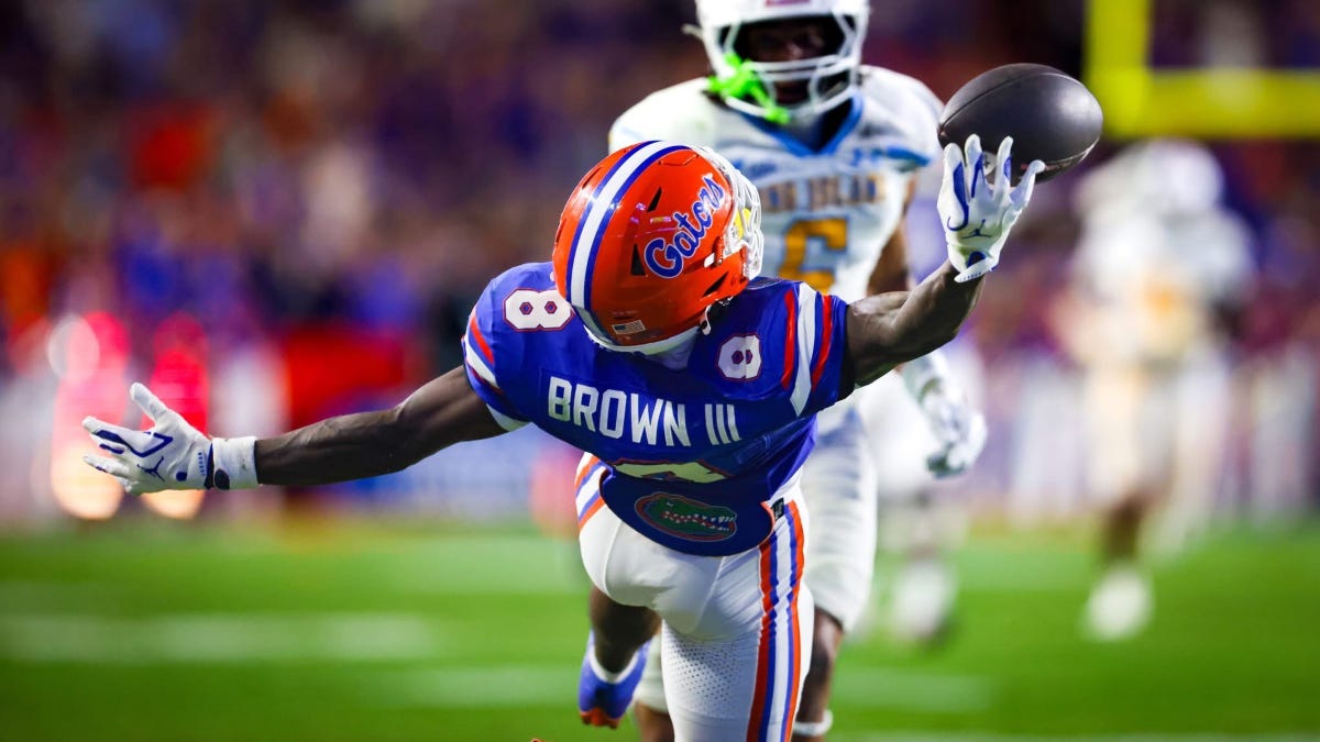 VB3 goes OBJ: Vernell Brown III makes catch of the year candidate