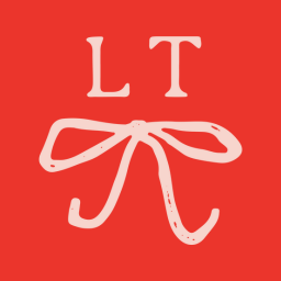 Louise Loves Writing logo