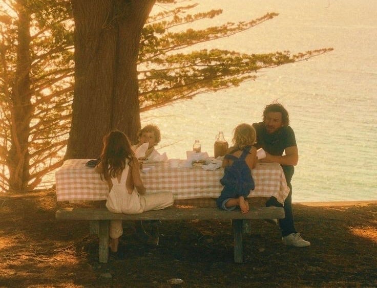 Thumbnail of No sibling has the same childhood