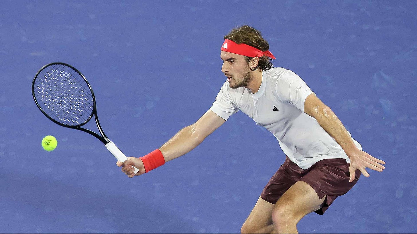 Tsitsipas blacked out racquet in Dubai