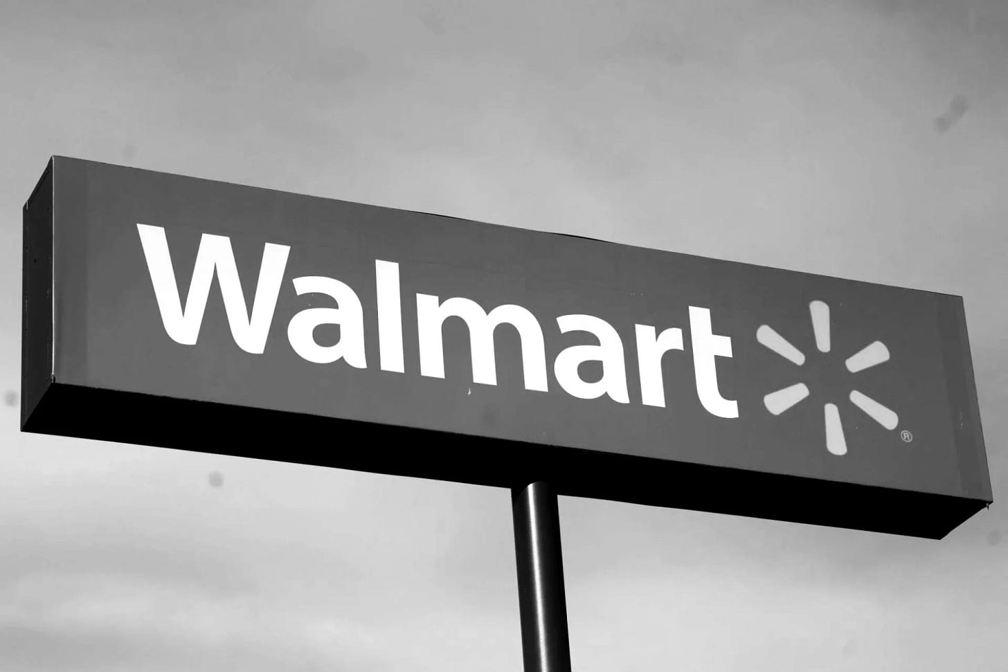 With 4 Words, Walmart Just Announced Its Plan for Beating Amazon. It's the  Best I've Seen Yet