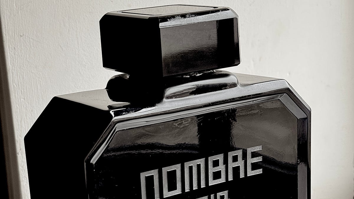 Nombre Noir - by Luca Turin 🇮🇹🇪🇺