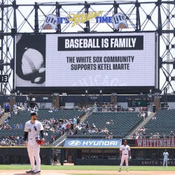 Fanáticos de los White Sox ovacionan a Ketel Marte Fanáticos de los White Sox ovacionan a Ketel Marte