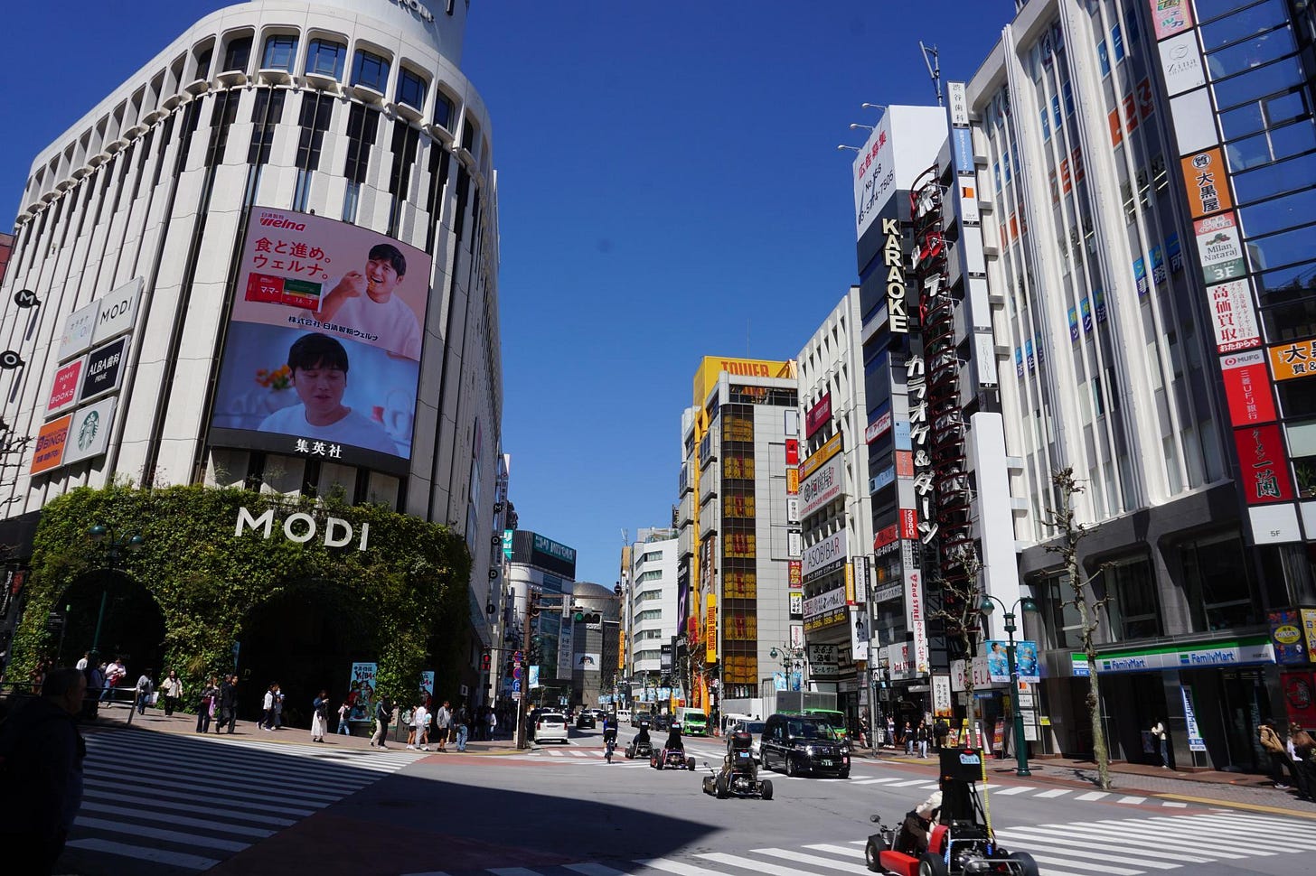 渋谷は「つまらない町」になったは本当か 外国人だらけで人が寄り付かないの声を現地で確かめる（とらべるじゃーな！） - エキスパート -  Yahoo!ニュース