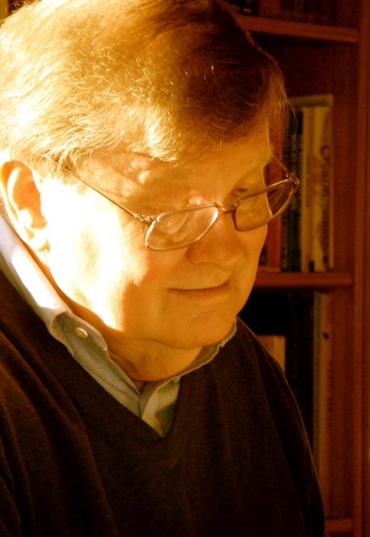 A close-up of a person wearing glasses

AI-generated content may be incorrect.