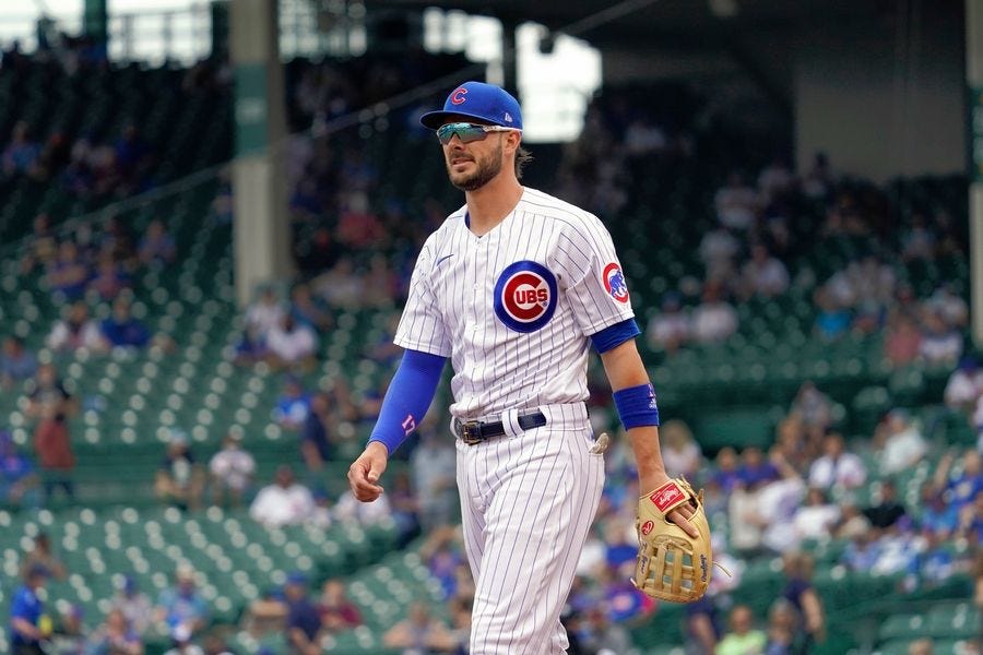 Cubs' Bryant doesn't mind long stint in outfield