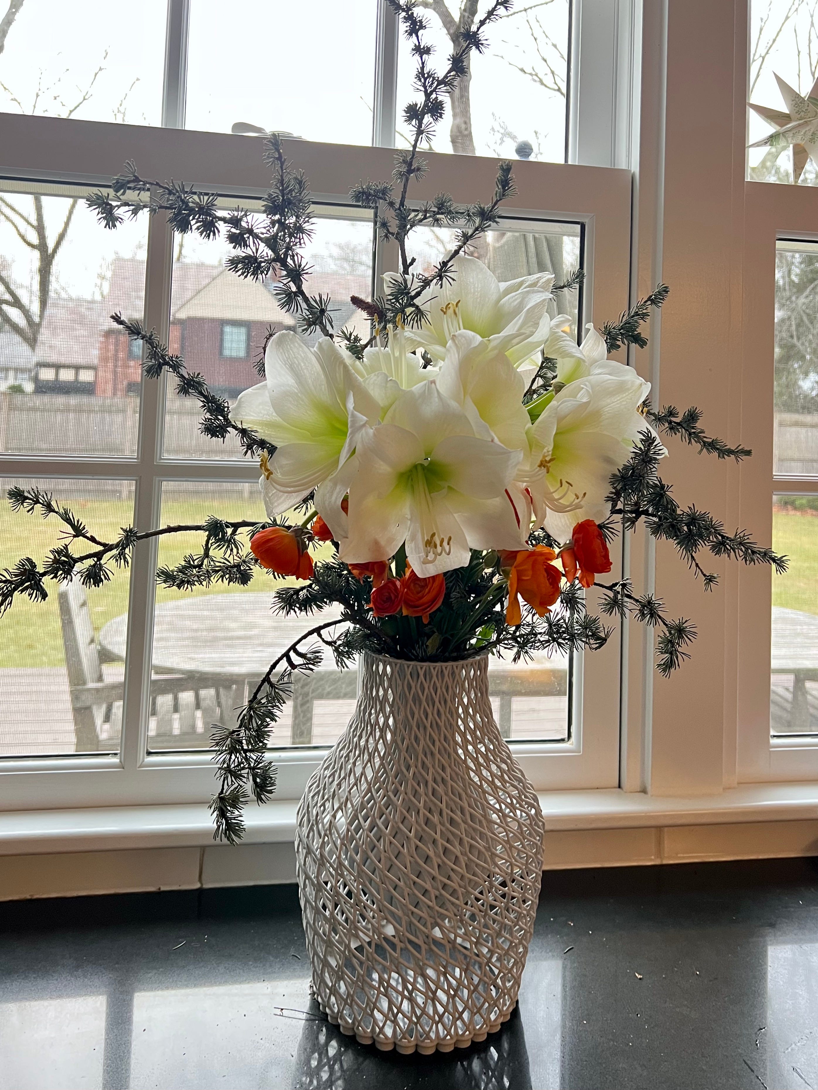 Holiday floral recipes, a new vase, and thoughts on the future of