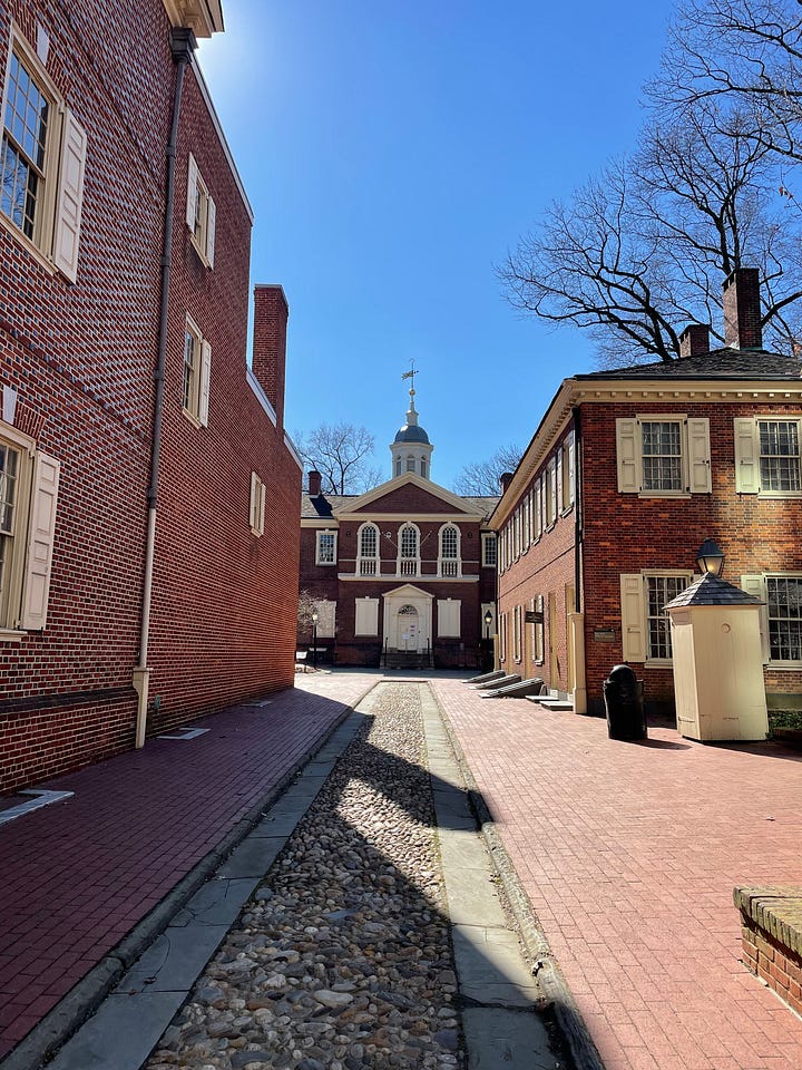 (L) Carpenter's Hall (R) Second Bank of the United States of America