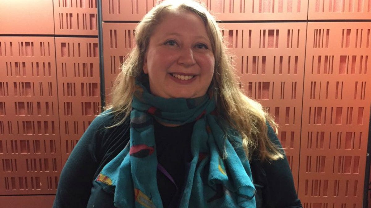 BBC Woman's Hour on Twitter: "Aviva Dautch's poetry focuses on her mother,  a respected doctor whose hoarding created a physical and emotional barrier  between her and the outside world. Aviva joins Jenni