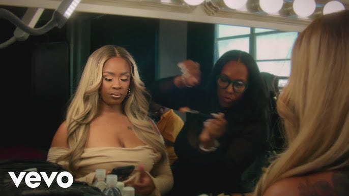 Zyah Belle - 1-800 Heartbreak (Official Video)