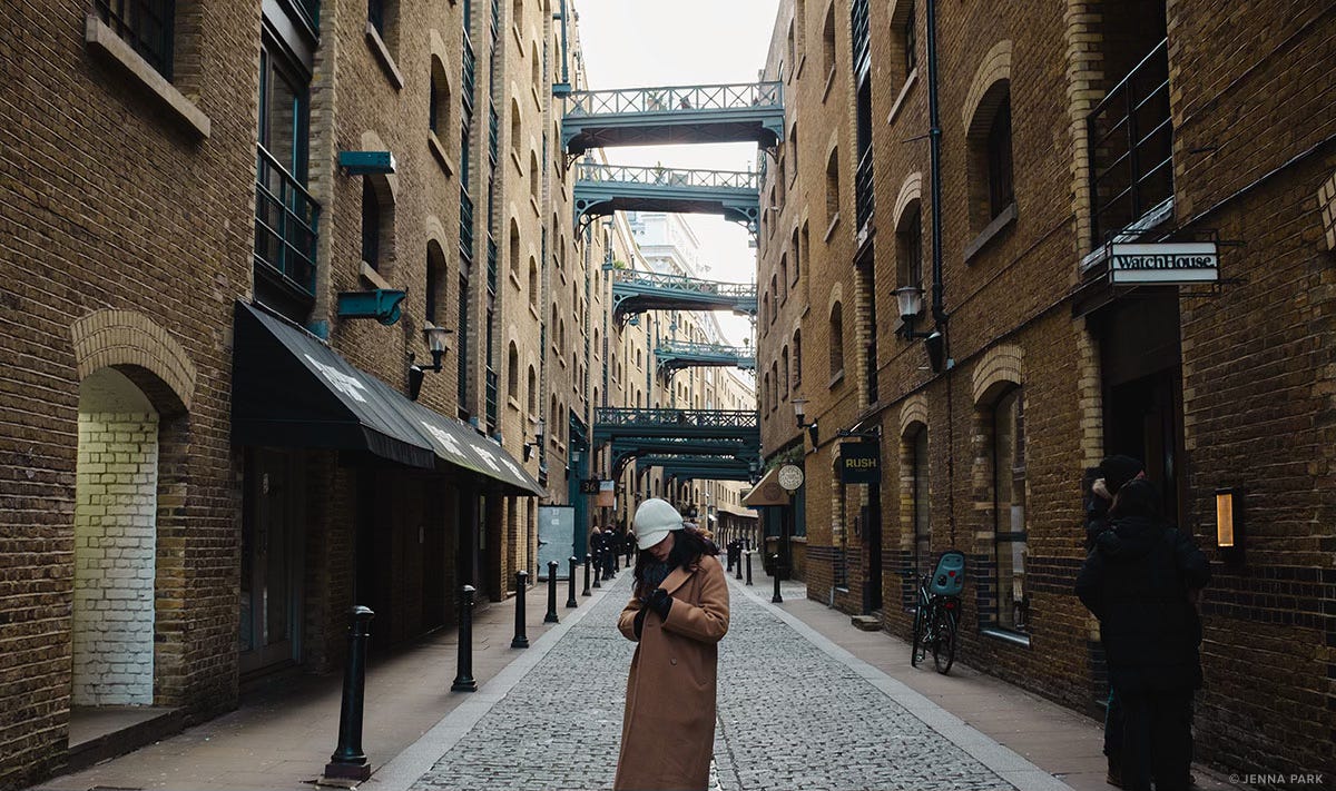 a cobblestone street in London