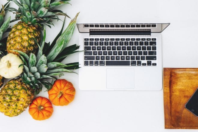 4 Fundamental Elements to Make a Living Writing Full-Time 4 Fundamental Elements to Make a Living Writing Full-Time