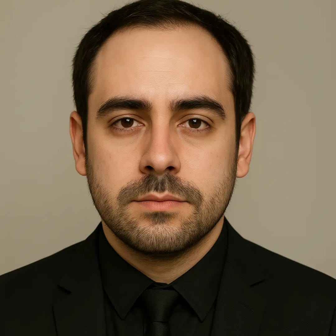 Simón Aliendres León