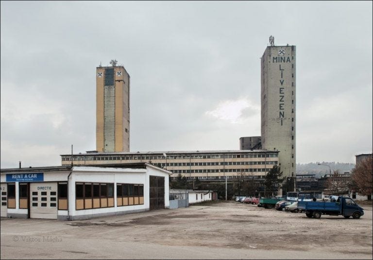 Două întâmplări ciudate și o minune. Două întâmplări ciudate și o minune.