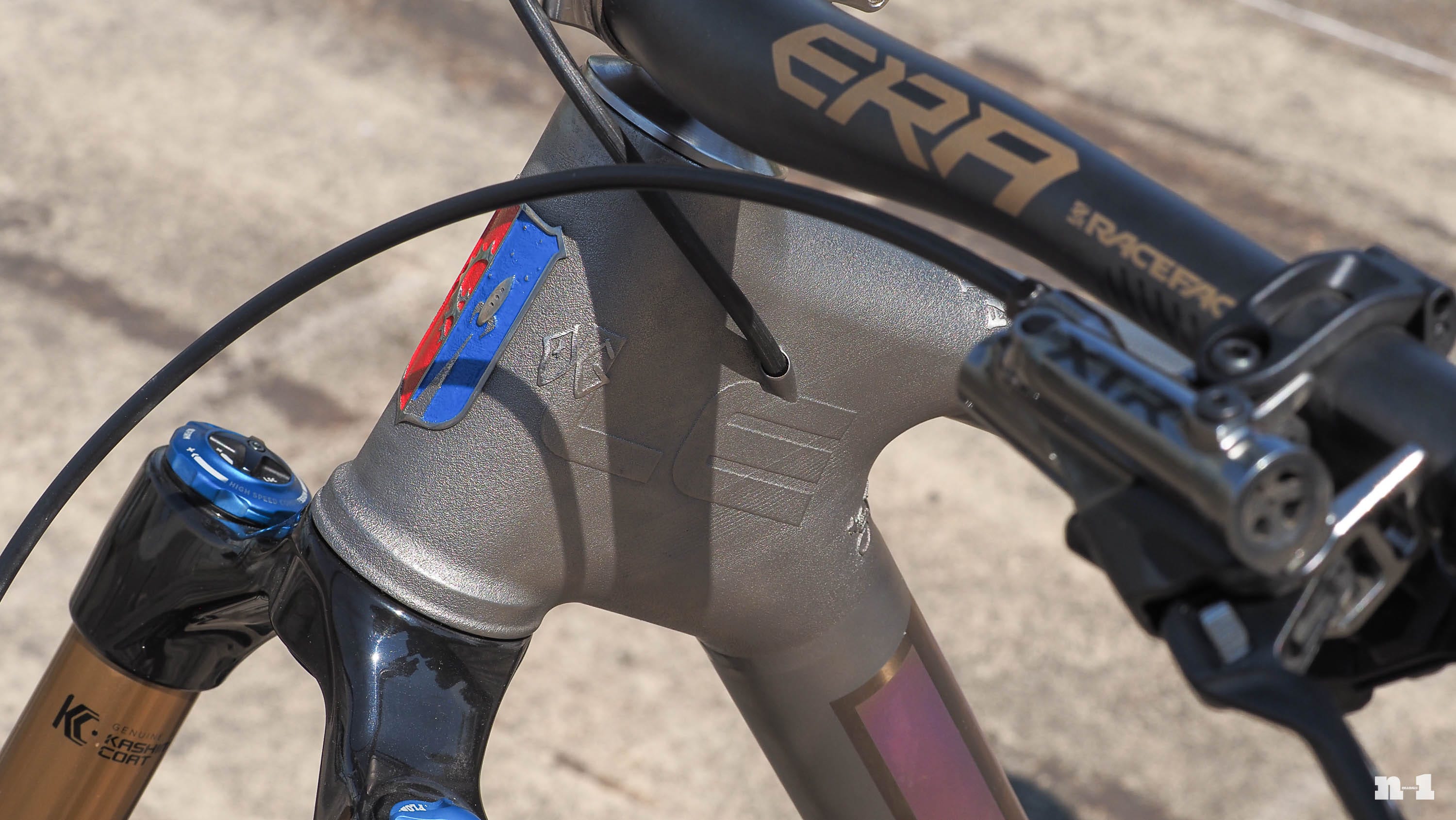 Josh Ogle full-suspension v2 head tube