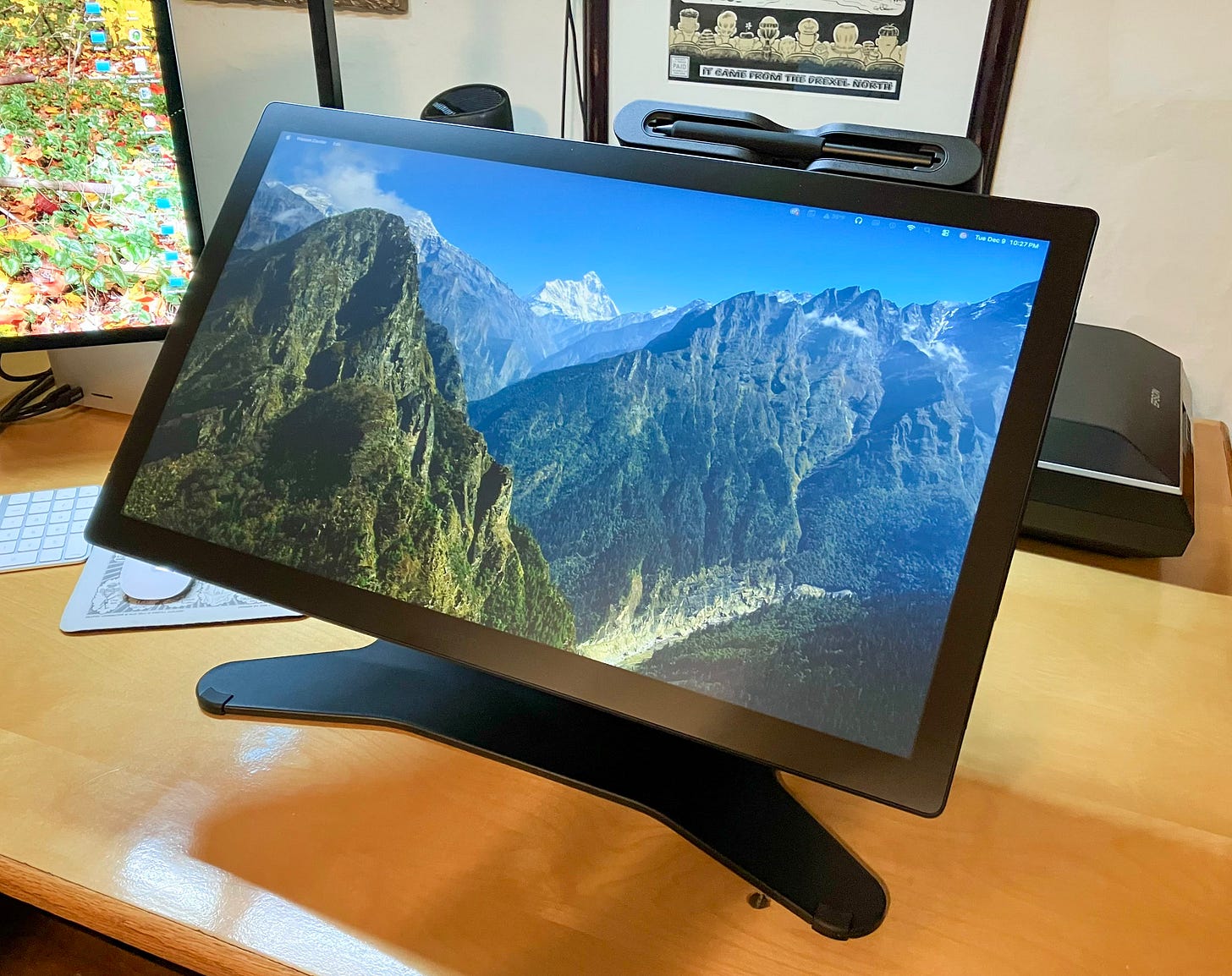 I take the Wacom Cintiq Pro 22 for a spin - by Dan Collins