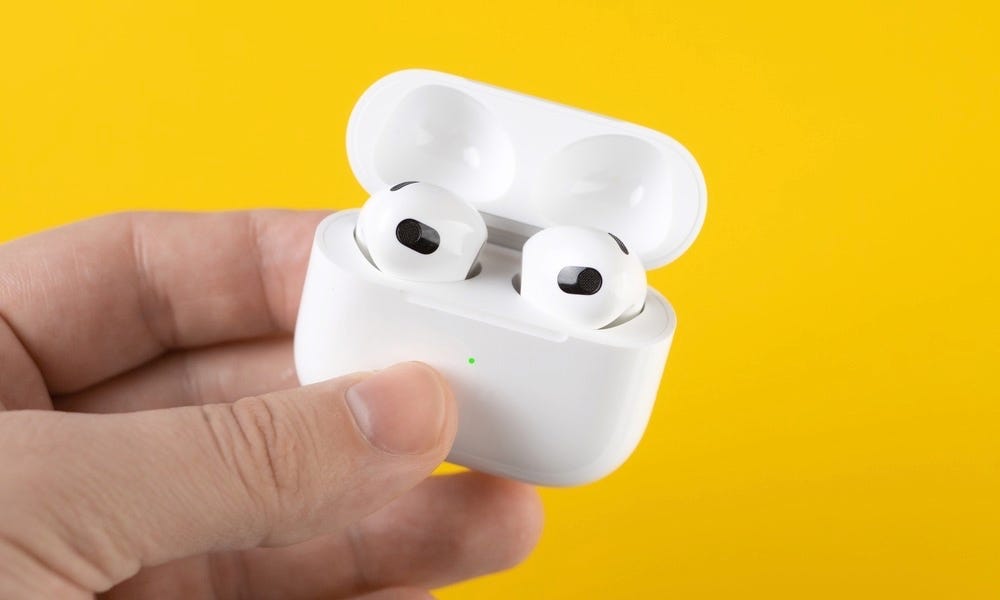 Apple Now Selling Refurbished AirPods 3 Starting at $139 – iDrop News