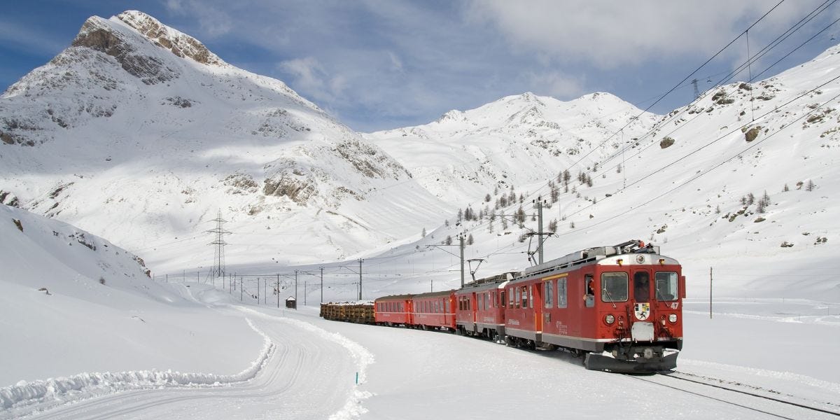 A New Snow Train Connects Rome To Dolomites & Offers Stunning Views