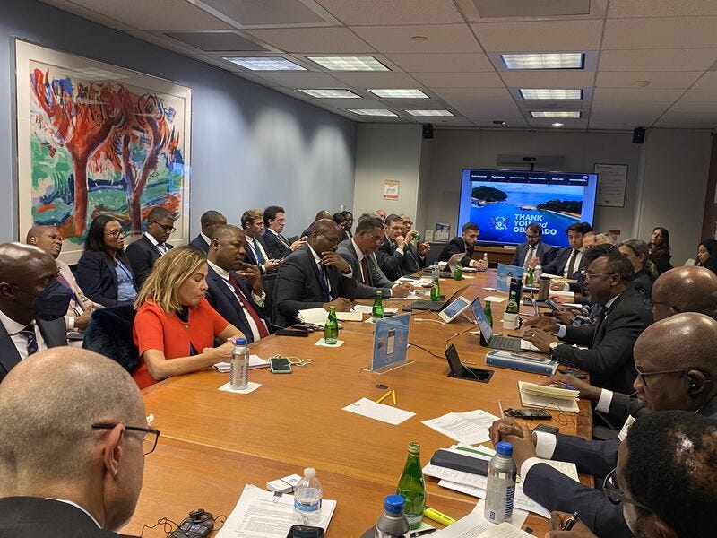 No alternative text description for this image