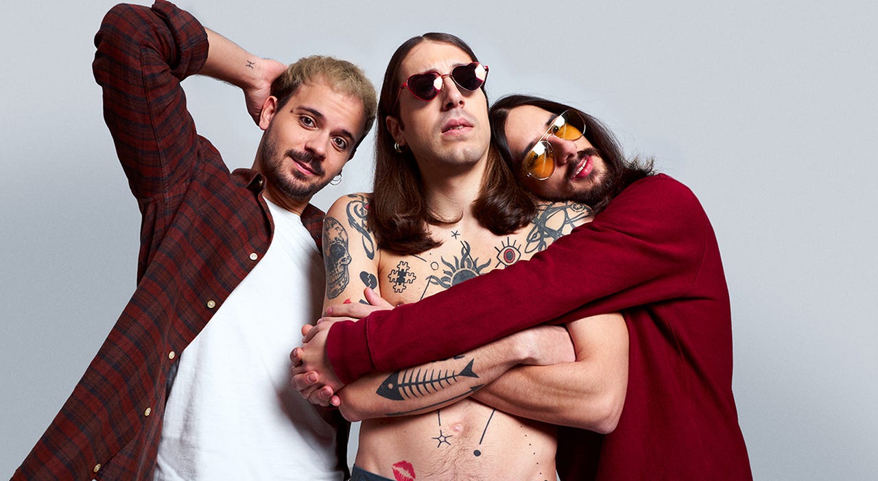 I Mutonia da X Factor a Pergola nell'ambito di TeatrOltre: chitarra, basso  e batteria sostenuti da una voce graffiante per un “Fuckin'Rock” puro,  asciutto