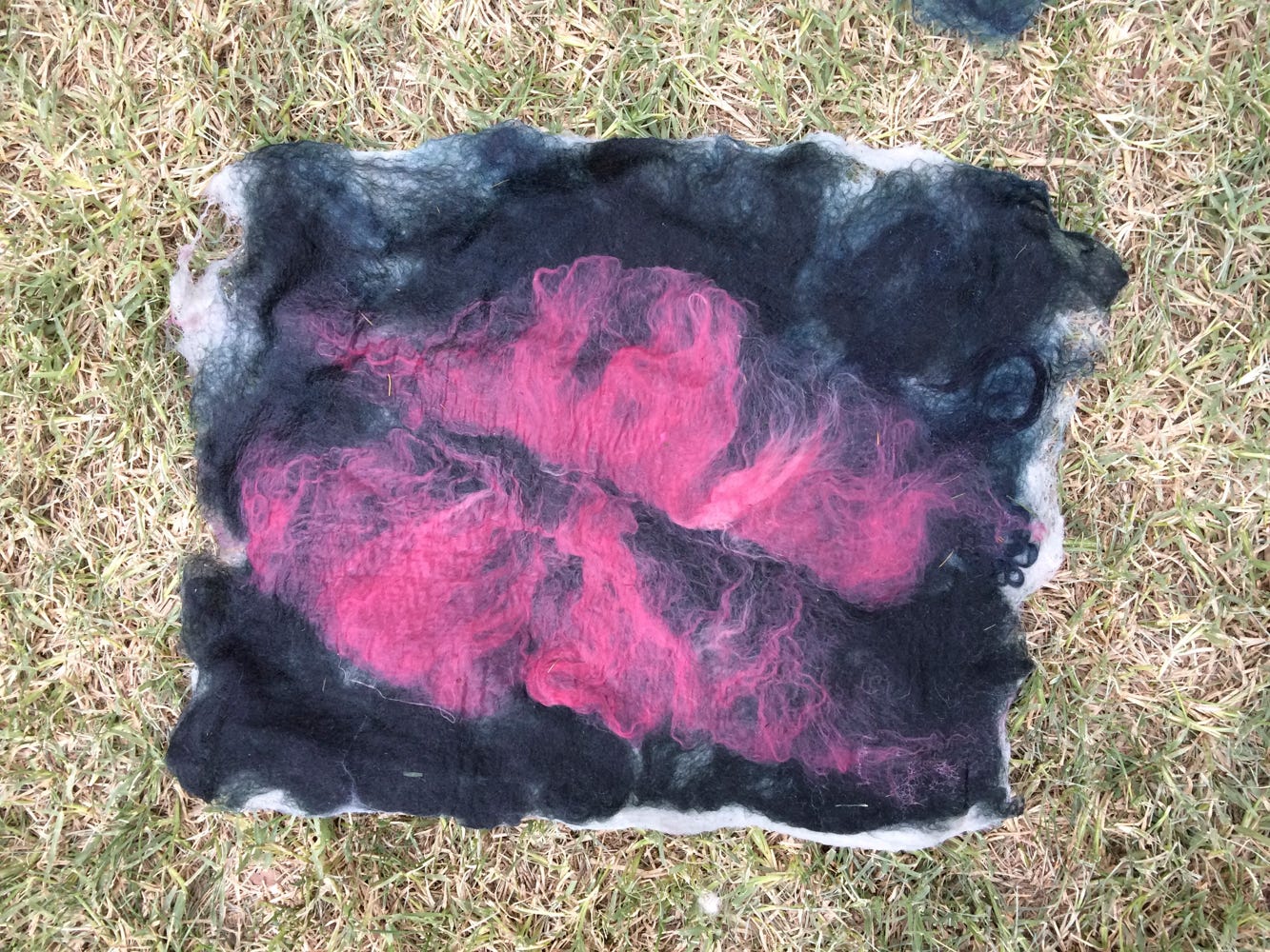 FOREGROUND: PINK SILK BACKGROUND: DARK GREEN + DARK BLUE WOOL.