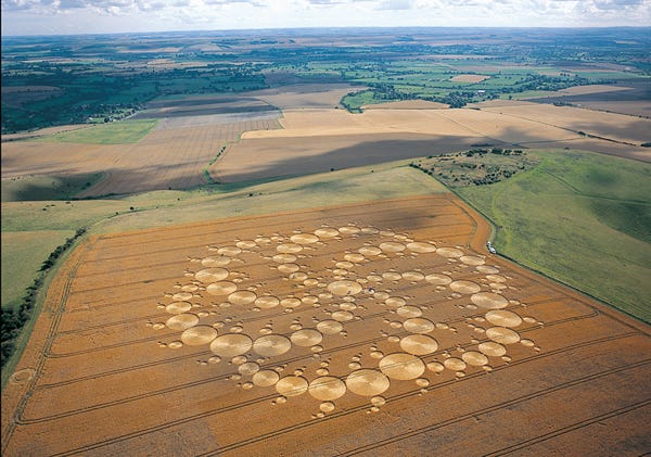 Crop Circles: What Is Behind These Complex & Intricate Works of Art?