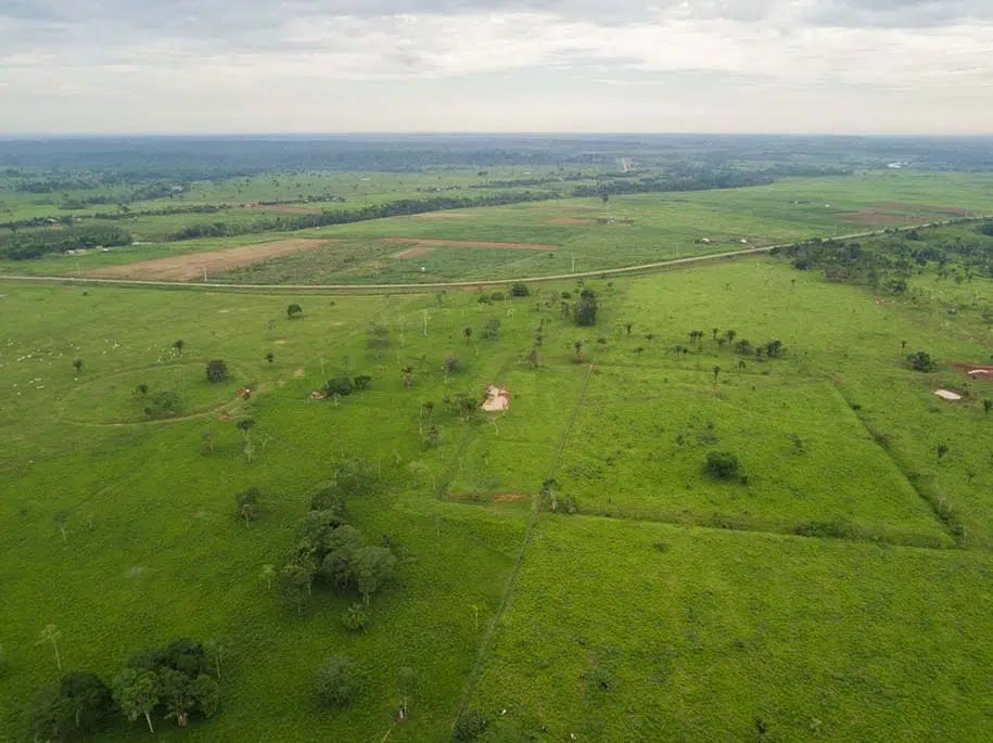 geoglifos no acre (quadrado e círculo)