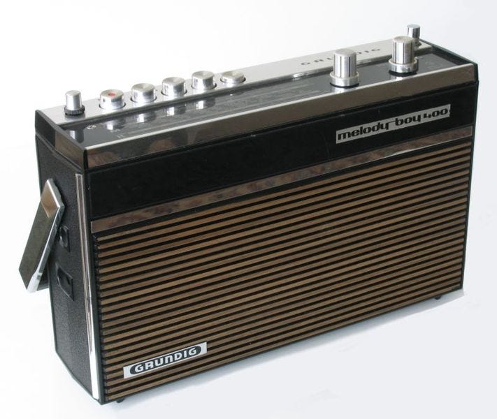 File:Grundig melody boy 400.jpg