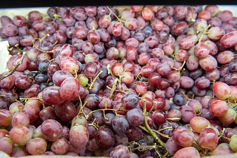 fresh fruit and vegetables, well-stocked grocery shelves in Cloudcroft at Cloudy's Market