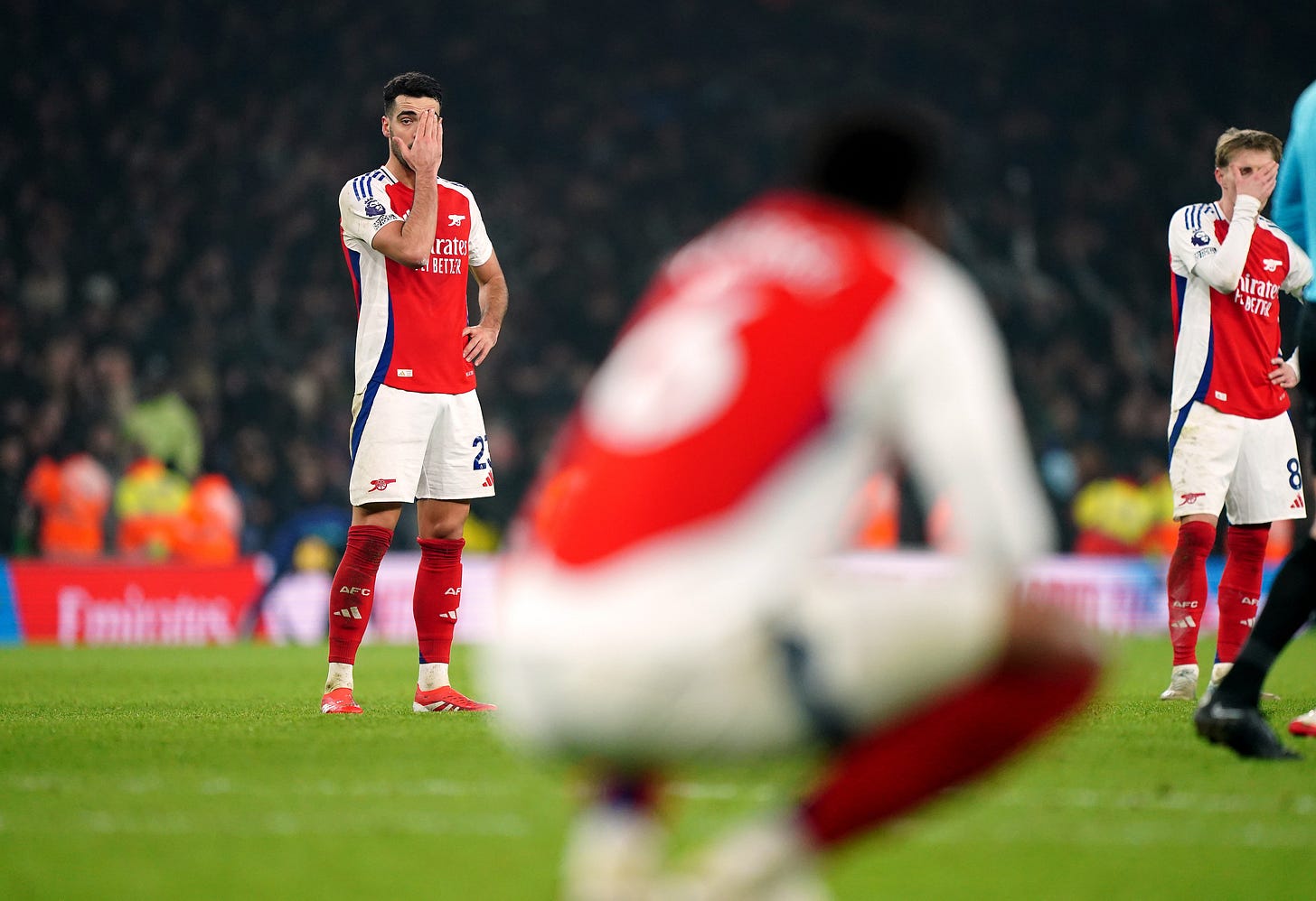 The Arsenal substitution against Aston Villa that explains crumbling title  bid | The Independent