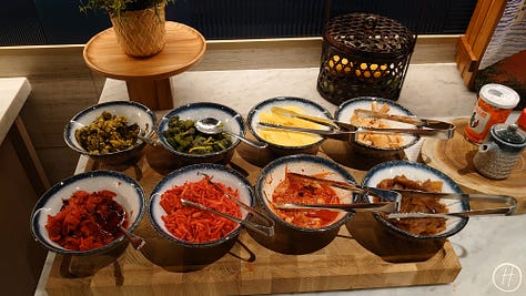 Breakfast selection at Courtyard by Marriott