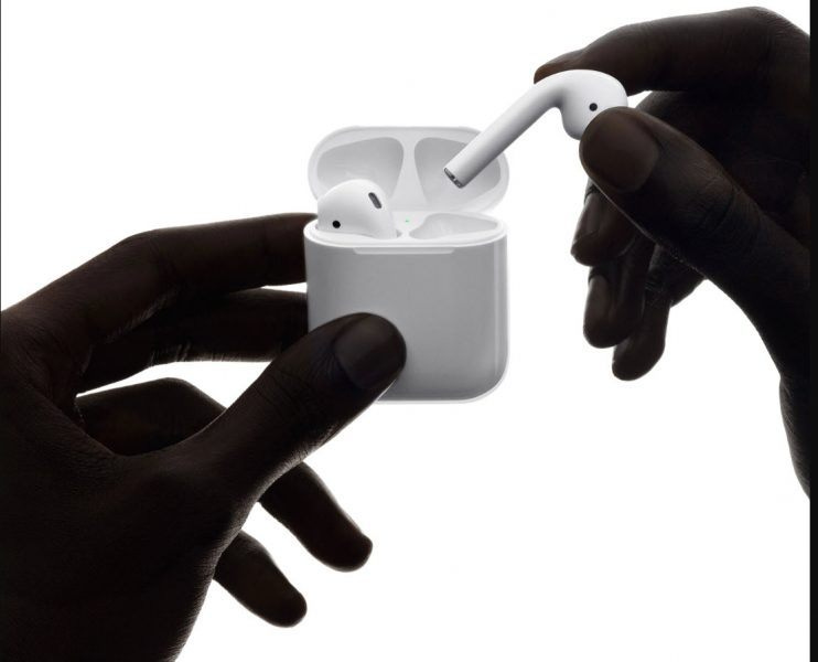apple airpod hot valentines day tech gifts apple airpod hot valentines day tech gifts