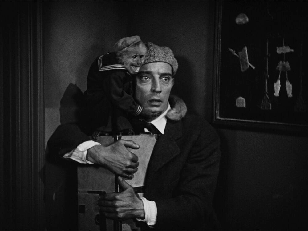 Découpe De Presse (clipping) Sur Buster Keaton - Photo Ou Article Vintage