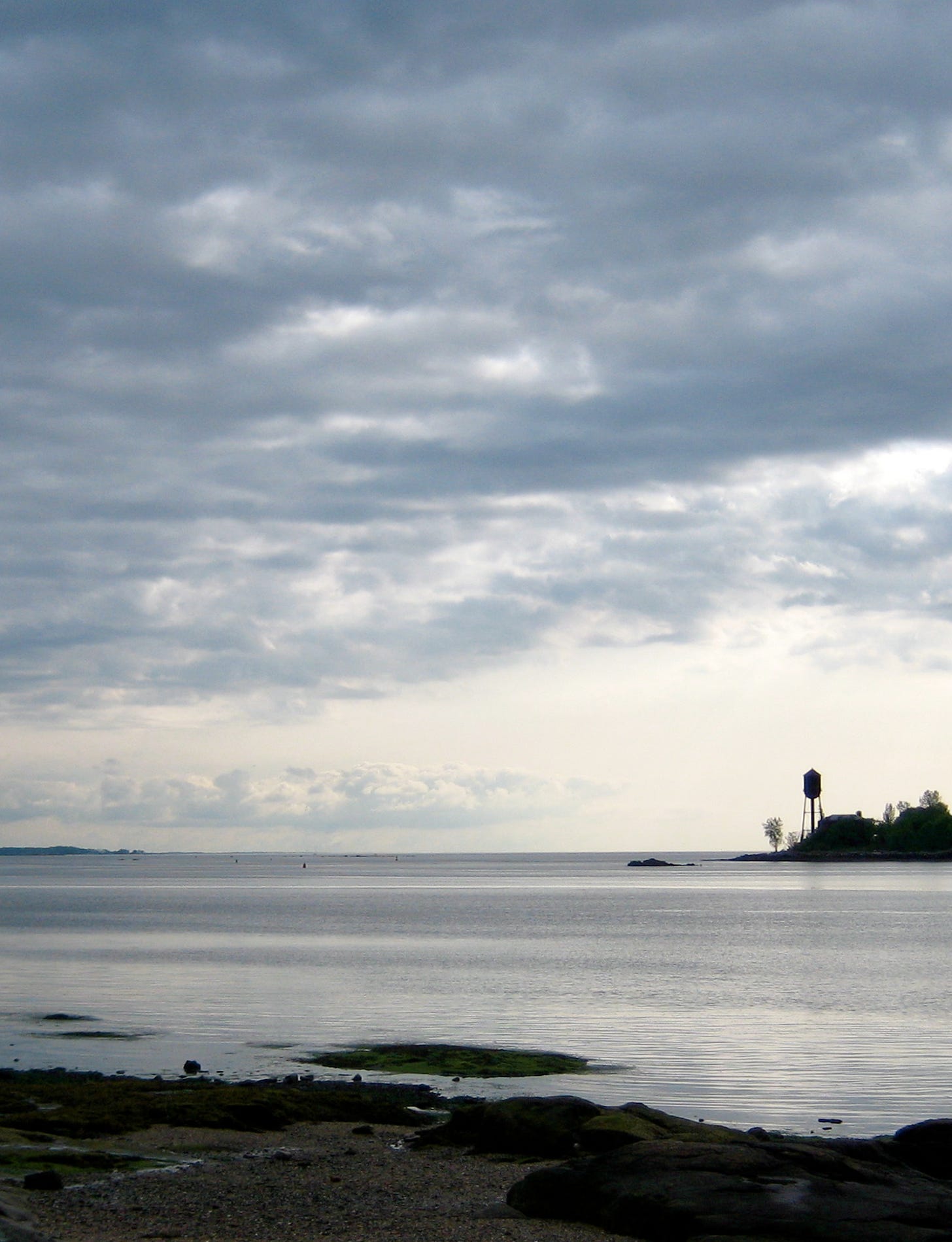 GrayBay