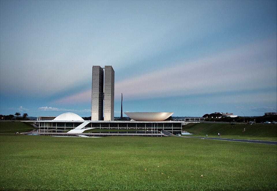 File:Pôr do sol sobre Congresso Nacional do Brasil.jpg File:Pôr do sol sobre Congresso Nacional do Brasil.jpg