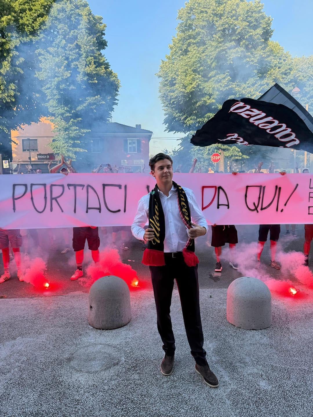 Pode ser uma imagem de texto Pode ser uma imagem de texto