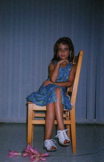 The Lost Magic of Glamour Shots - by Janine - Retro Avocado