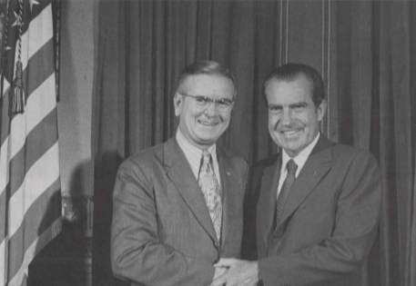 国会议员厄尔·兰德格里布(Earl Landgrebe) 国会议员厄尔·兰德格里布(Earl Landgrebe)