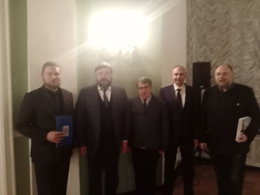 Sergey Moiseyev has also been in contact with Konstantin Malofeyev, a sponsor of the war in Donbass and founder of the Tsargrad TV channel Sergey Moiseyev has also been in contact with Konstantin Malofeyev, a sponsor of the war in Donbass and founder of the Tsargrad TV channel