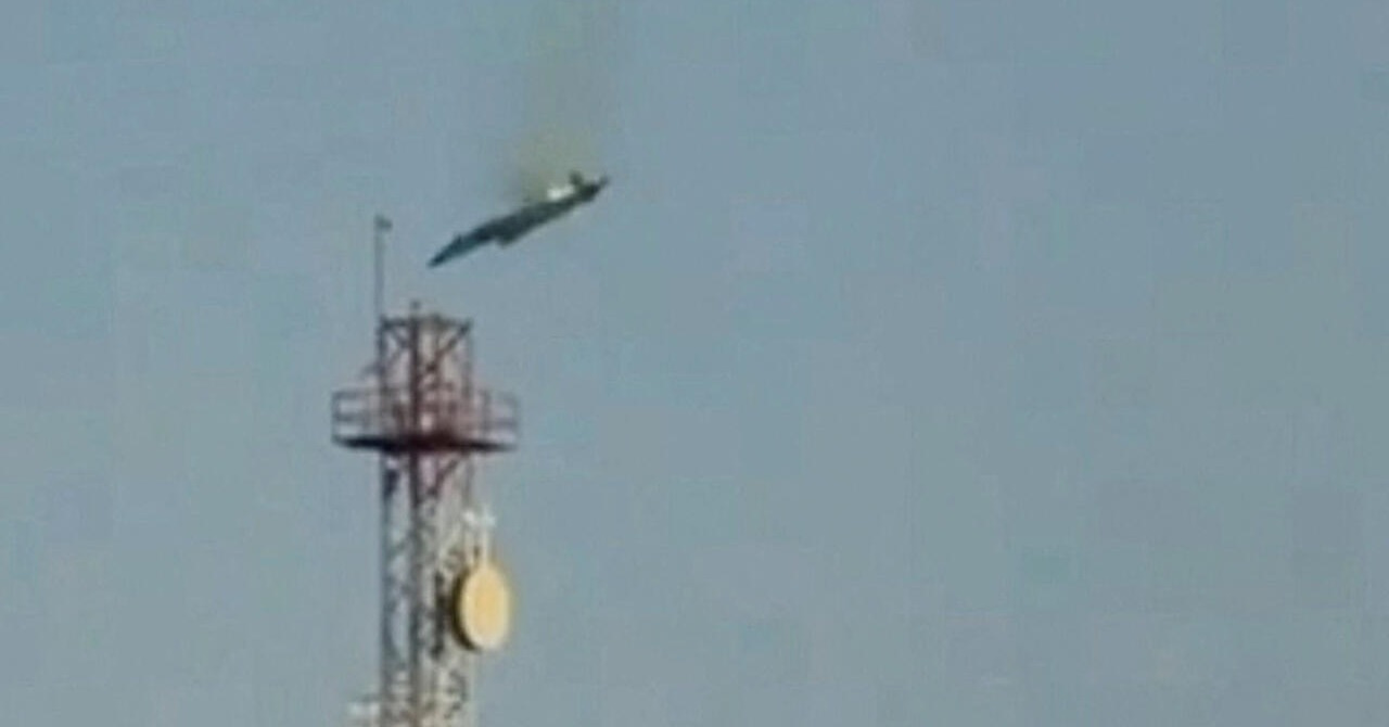 Kuwait downs three US jets in 'friendly fire' incident, crews survived,  CENTCOM says - France 24