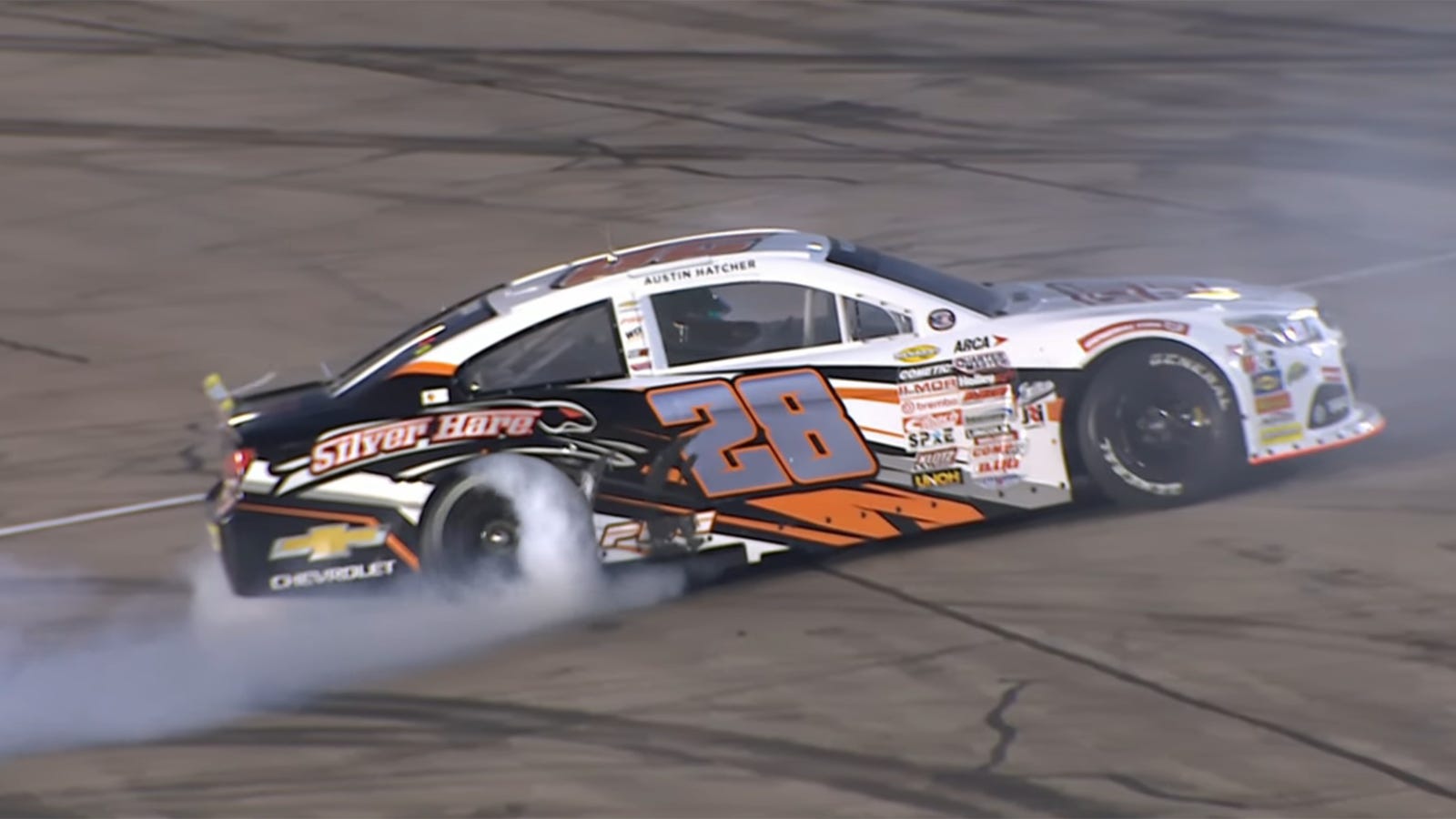アリックス  ライラック　V8 TC Daily Pit Stop: Zilisch Collects ARCA Victory at Iowa; Gragson