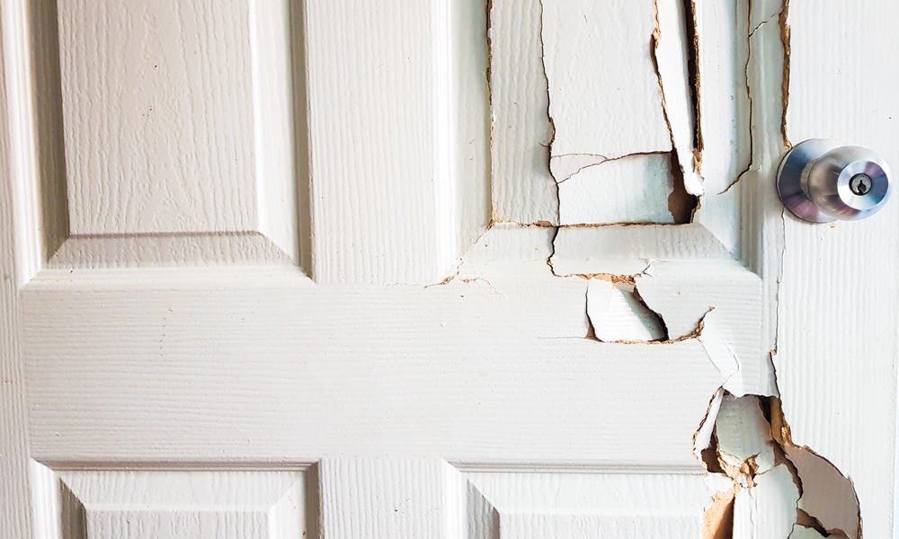 Many manipulative personalities use the tactic of PPV to forcefully coerce a partner into submission. This type of intimidation can take the form of damaging property by punching holes in walls, breaking furniture, or throwing items across the room so they dramatically smash to pieces