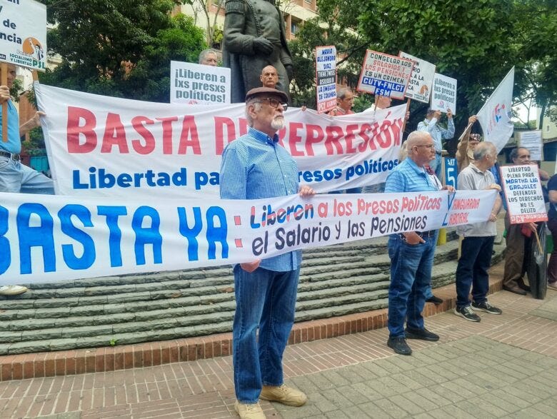 Protestan contra la represión en la plaza Morelos de Caracas Protestan contra la represión en la plaza Morelos de Caracas