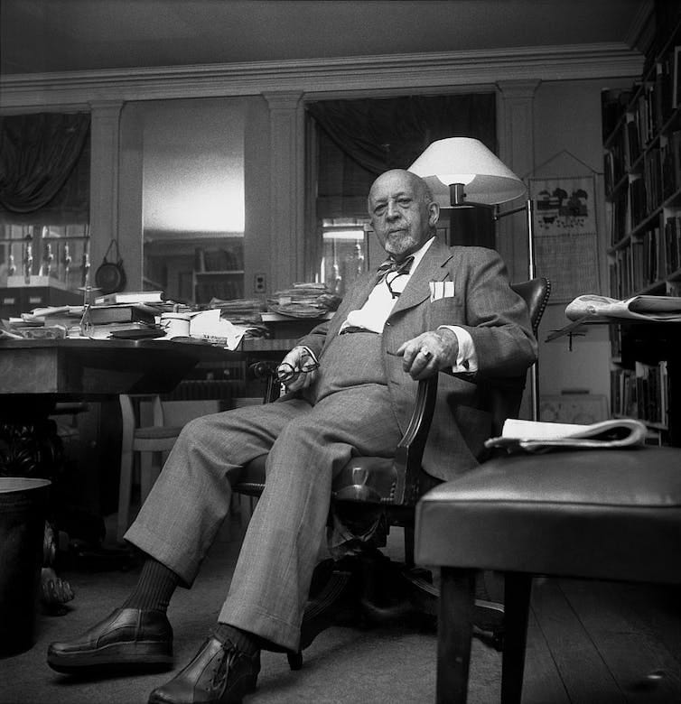 Author, sociologist, historian and civil rights activist W.E.B. Du Bois poses for a portrait in a study room. Author, sociologist, historian and civil rights activist W.E.B. Du Bois poses for a portrait in a study room.